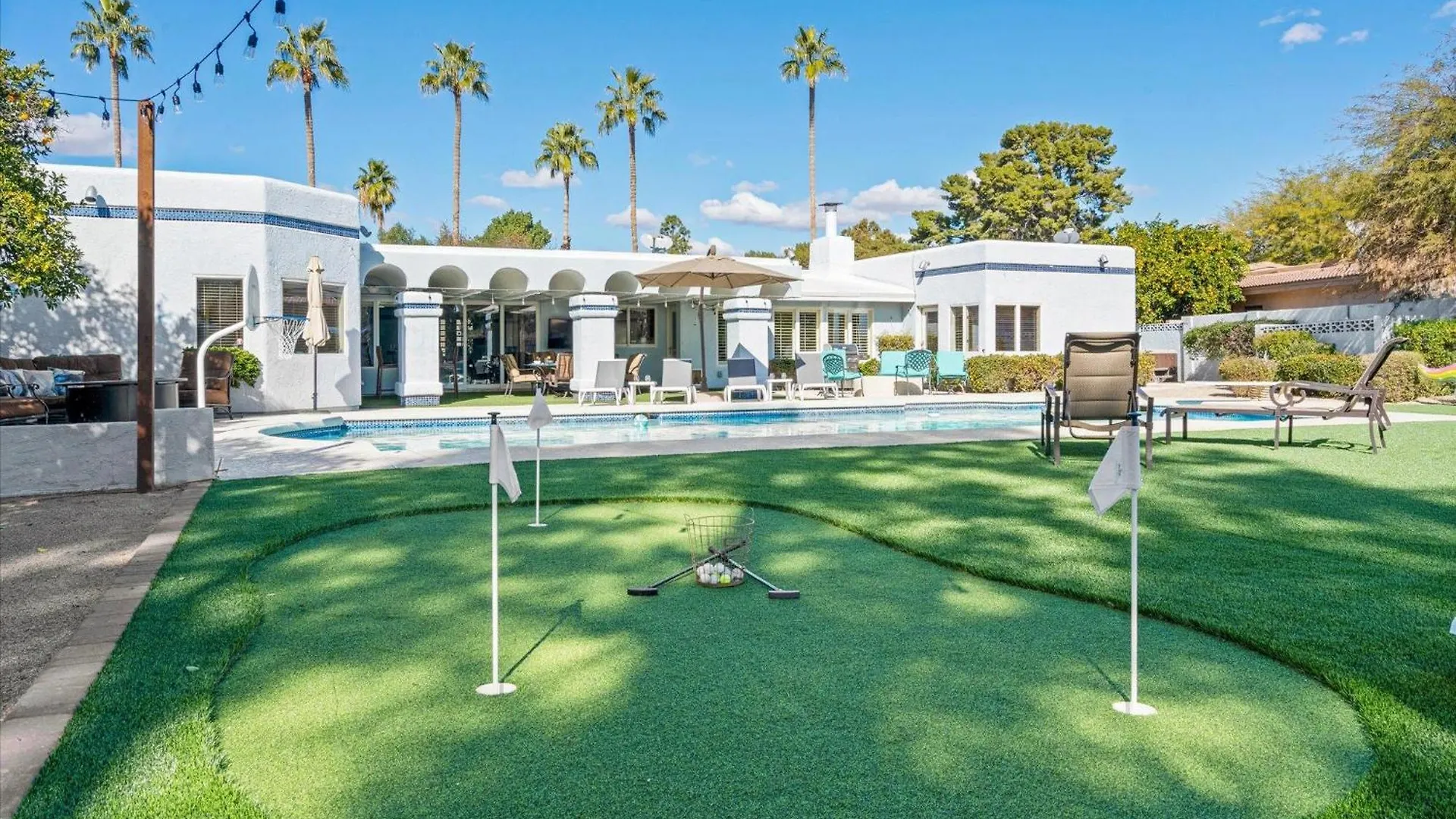 Live Blissfully Villa Phoenix 0*,